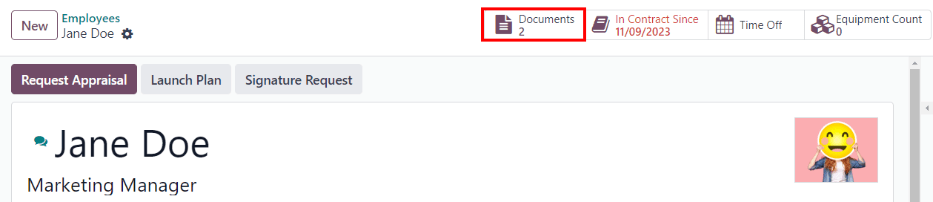เอกสารที่อัปโหลดทั้งหมดที่เกี่ยวข้องกับพนักงานปรากฏในเอกสารปุ่มฉลาด